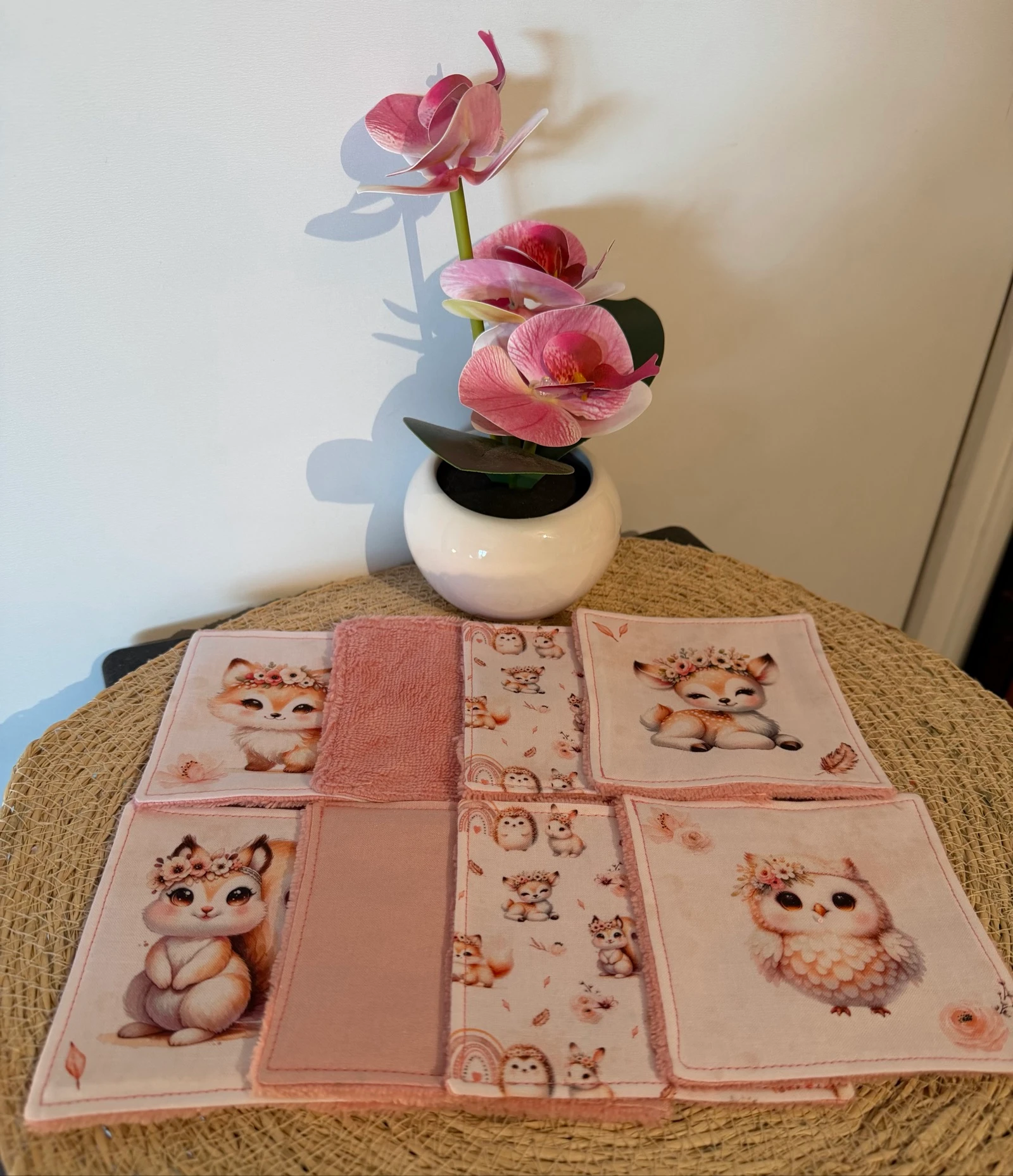 Lingettes animaux de la forêt boho rose 